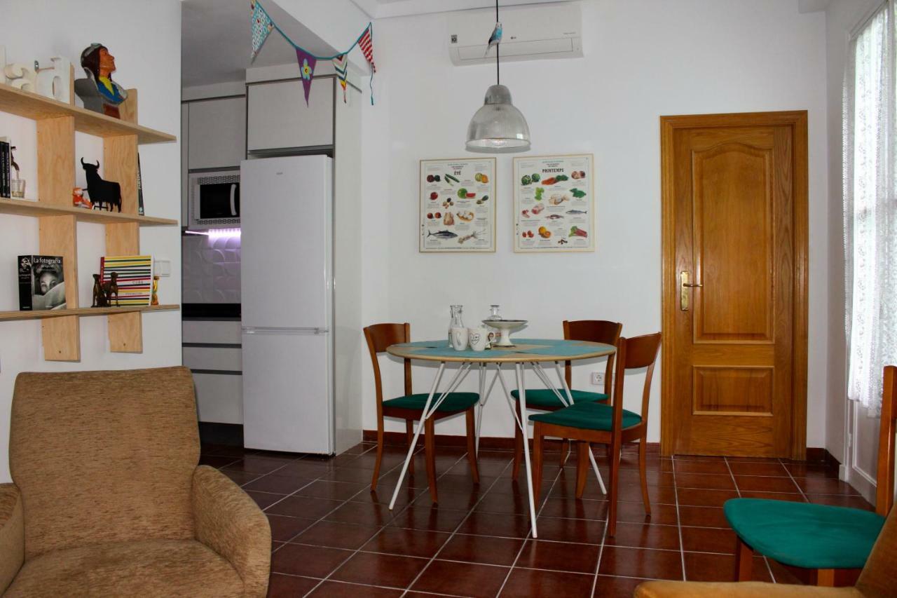 Cozy Apartment City Hall Alicante Exterior photo